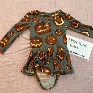 Posh Peanut Halloween Twirl